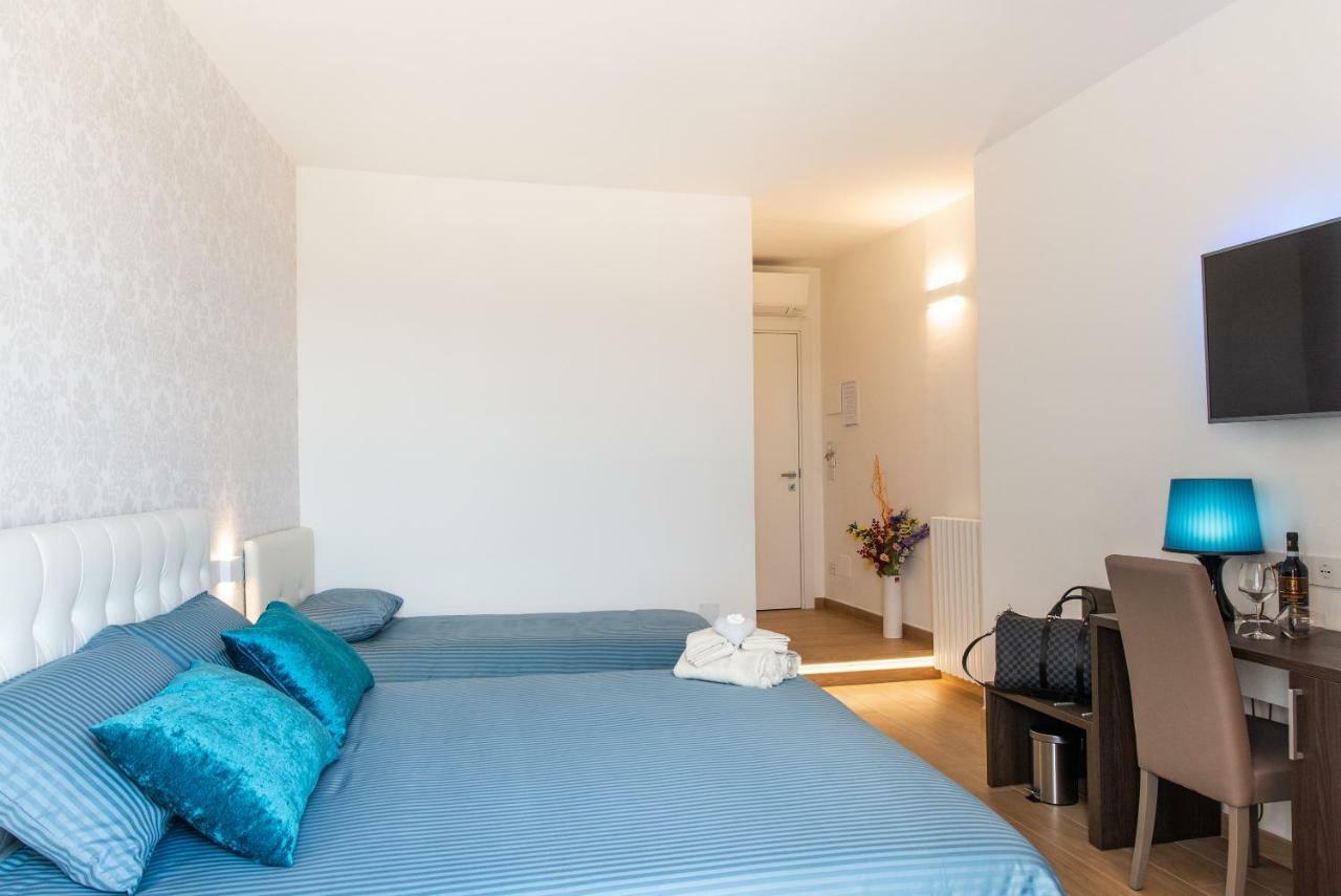 Assisi Panoramic Rooms ภายนอก รูปภาพ